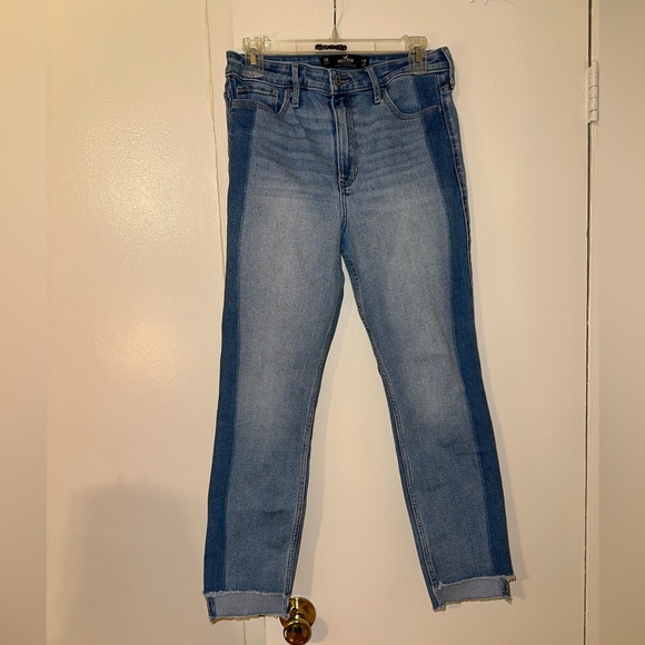 Hollister Straight Leg Jeans - Picture 1 of 4